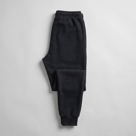 Tapered Fleece Jogger in black